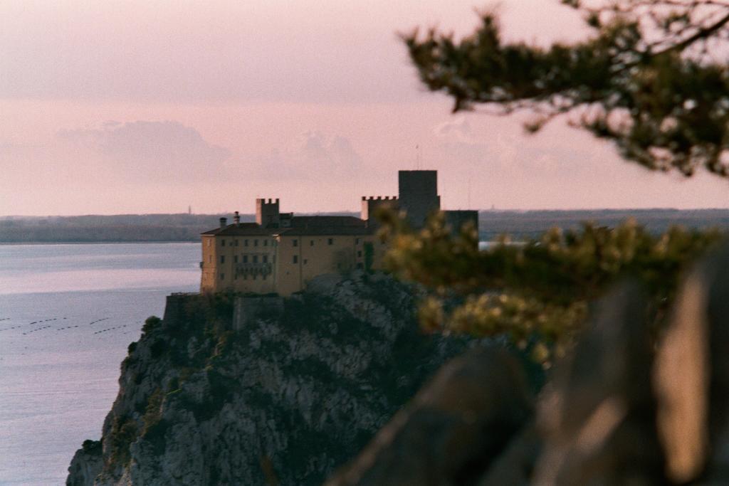 B&B Porto Del Bivio Duino Eksteriør bilde